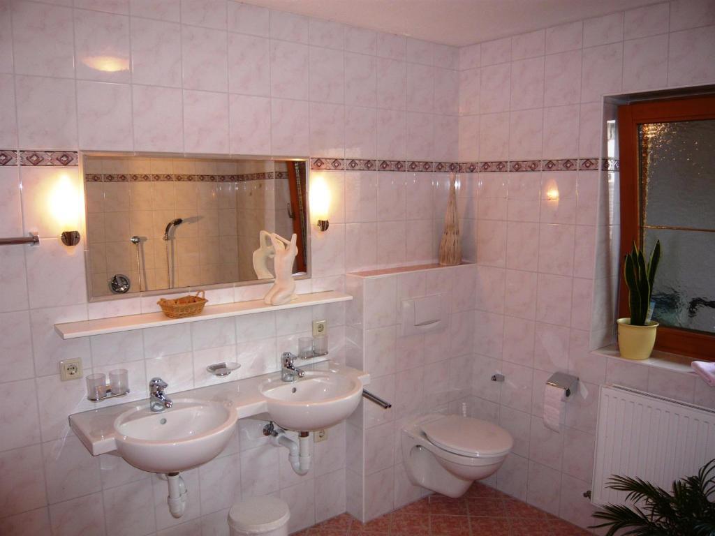 Ferienhaus Ahorn Neustift im Stubaital Bilik gambar
